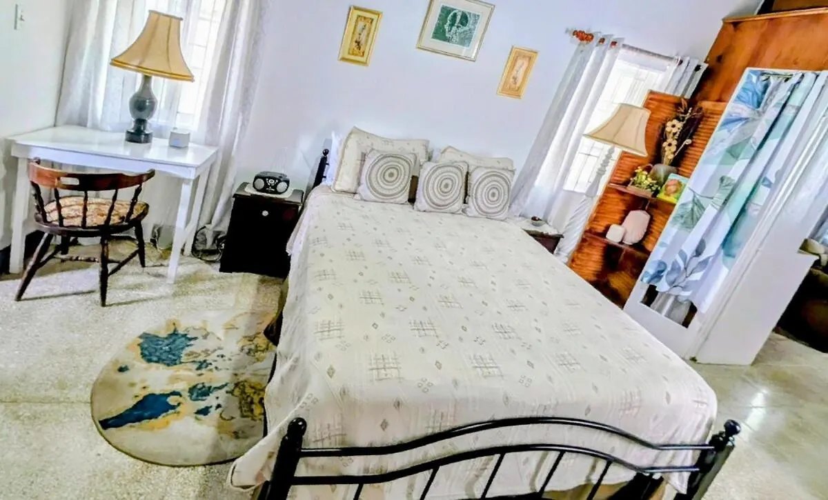 Semesterbostad Vista Azul - Garden View Apartment With Beach Access Cornwall Barracks Jamaica