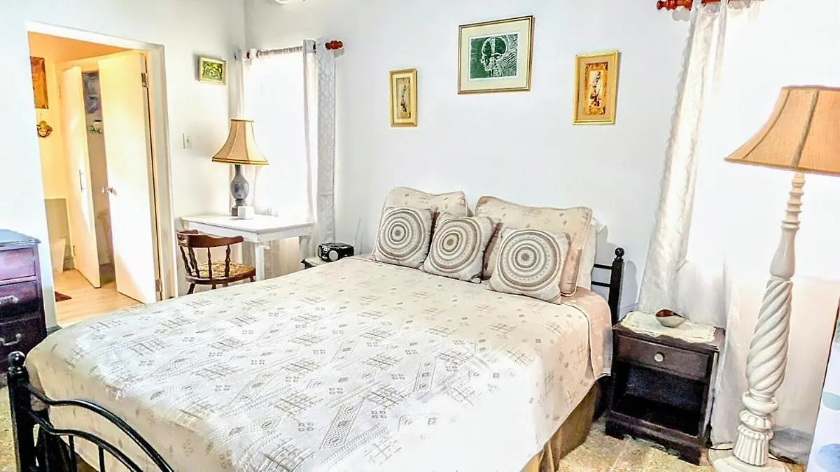 Semesterbostad Vista Azul - Garden View Apartment With Beach Access Cornwall Barracks